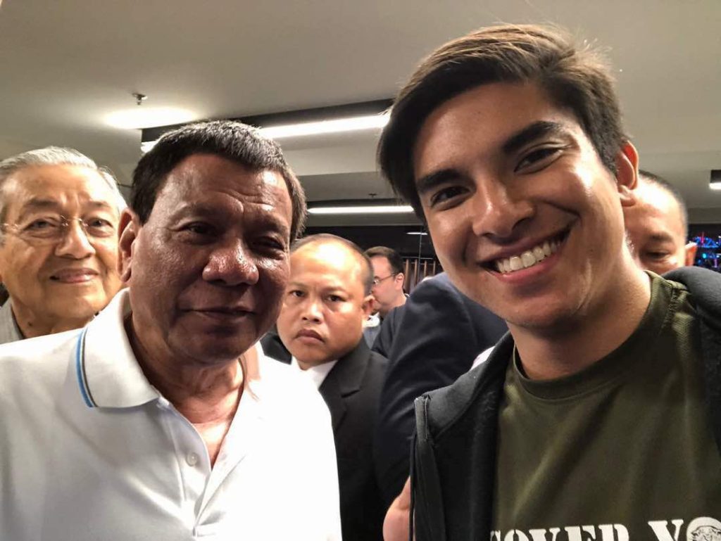 Syed Saddiq Syed Abdul Rahman selfie boxing