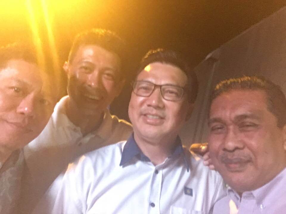 Takiyuddin with MCA leaders including Liow