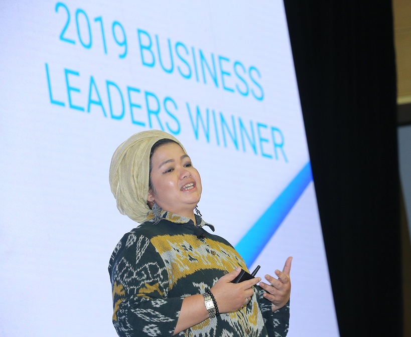 Helianti Hilman