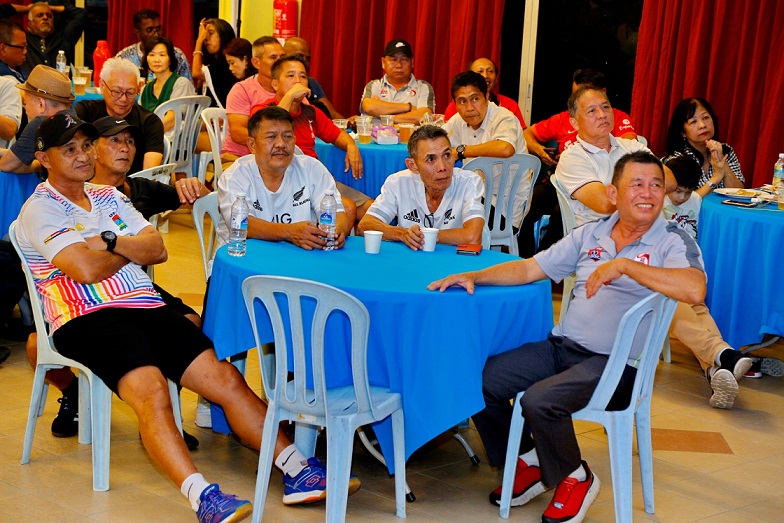 UKRC members at the dinner before the final.